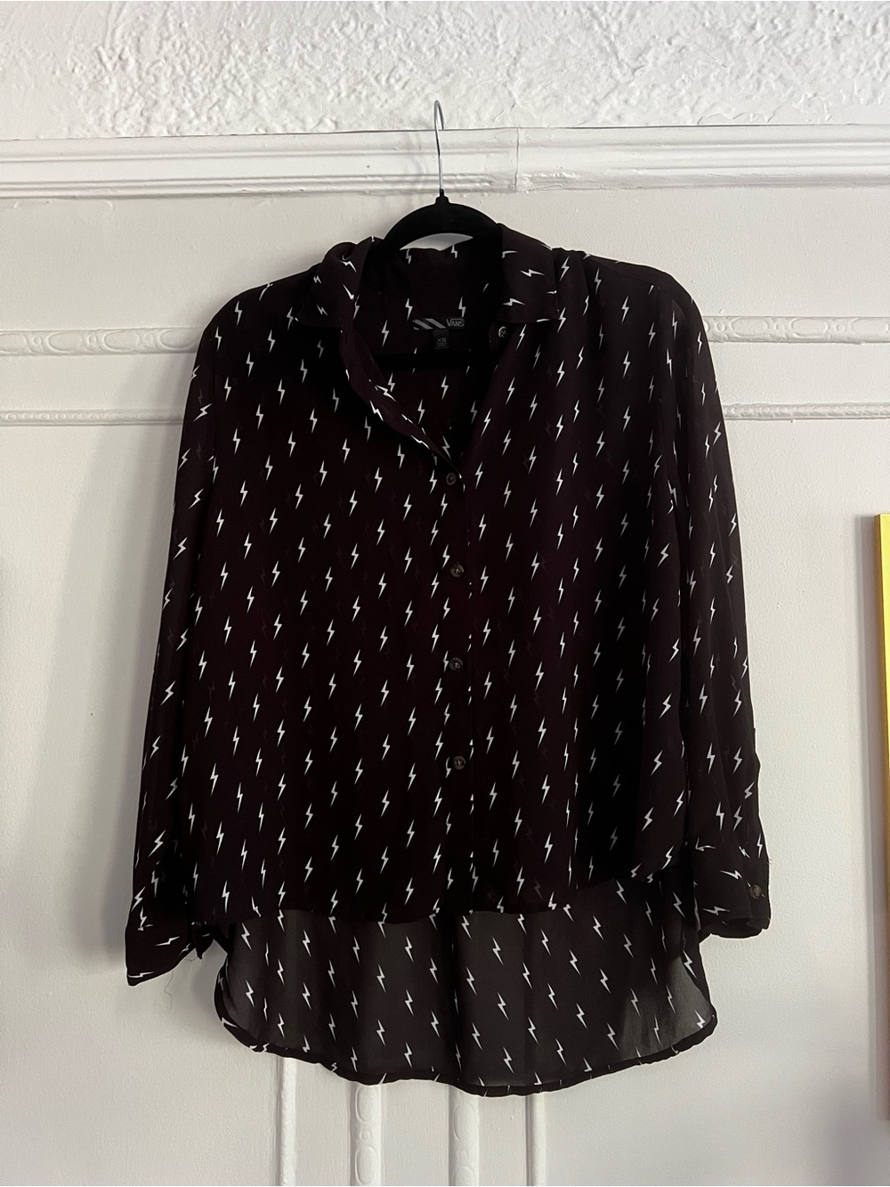 VANS Women's Black Lightning-Print Button-Up Sheer Shirt